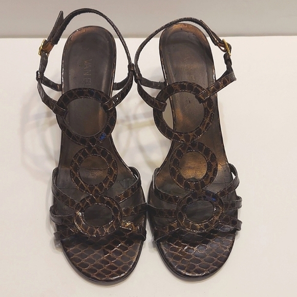 champion brand flip flops